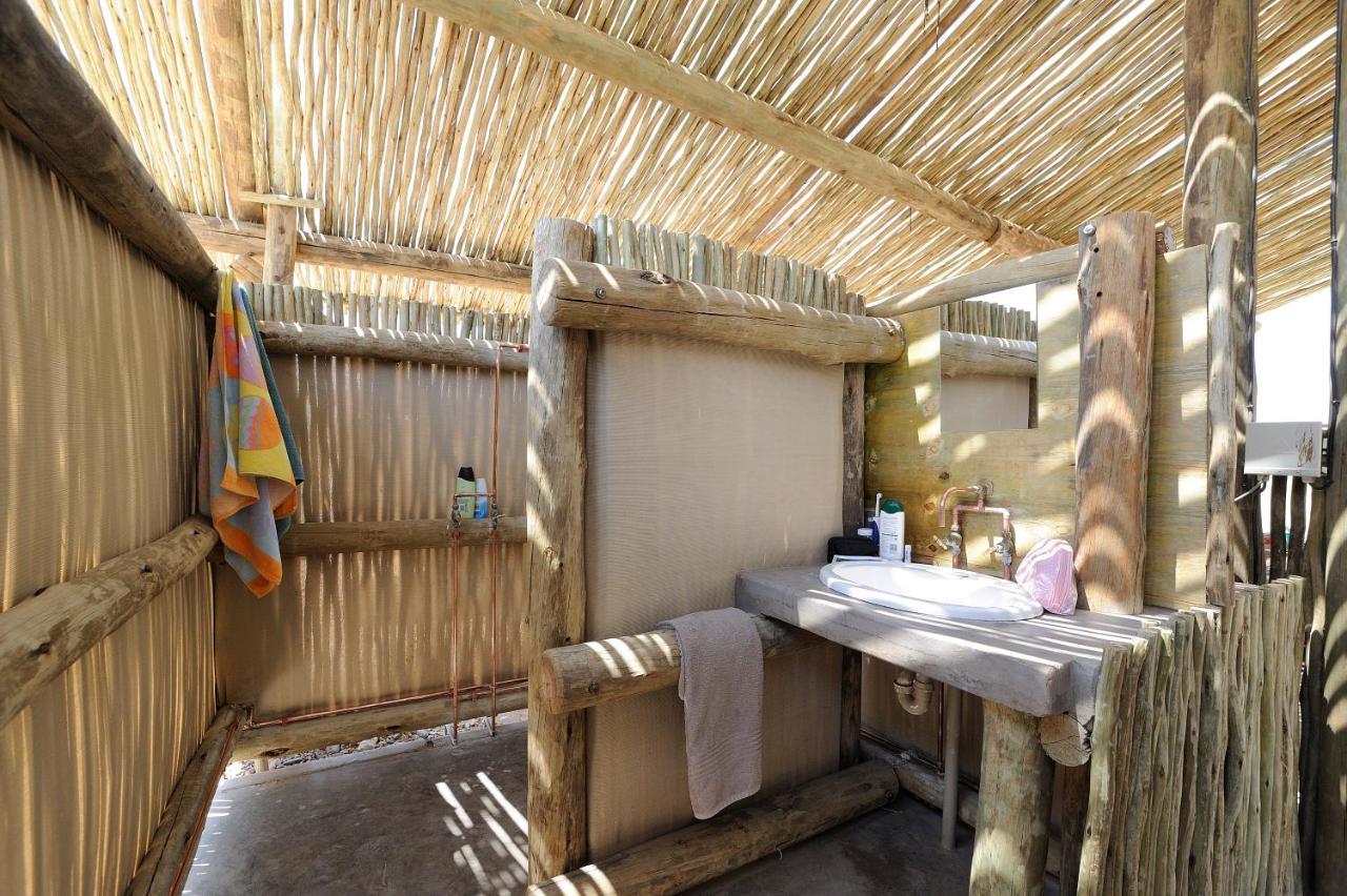 Sossus Oasis Campsite Сесрием Екстериор снимка